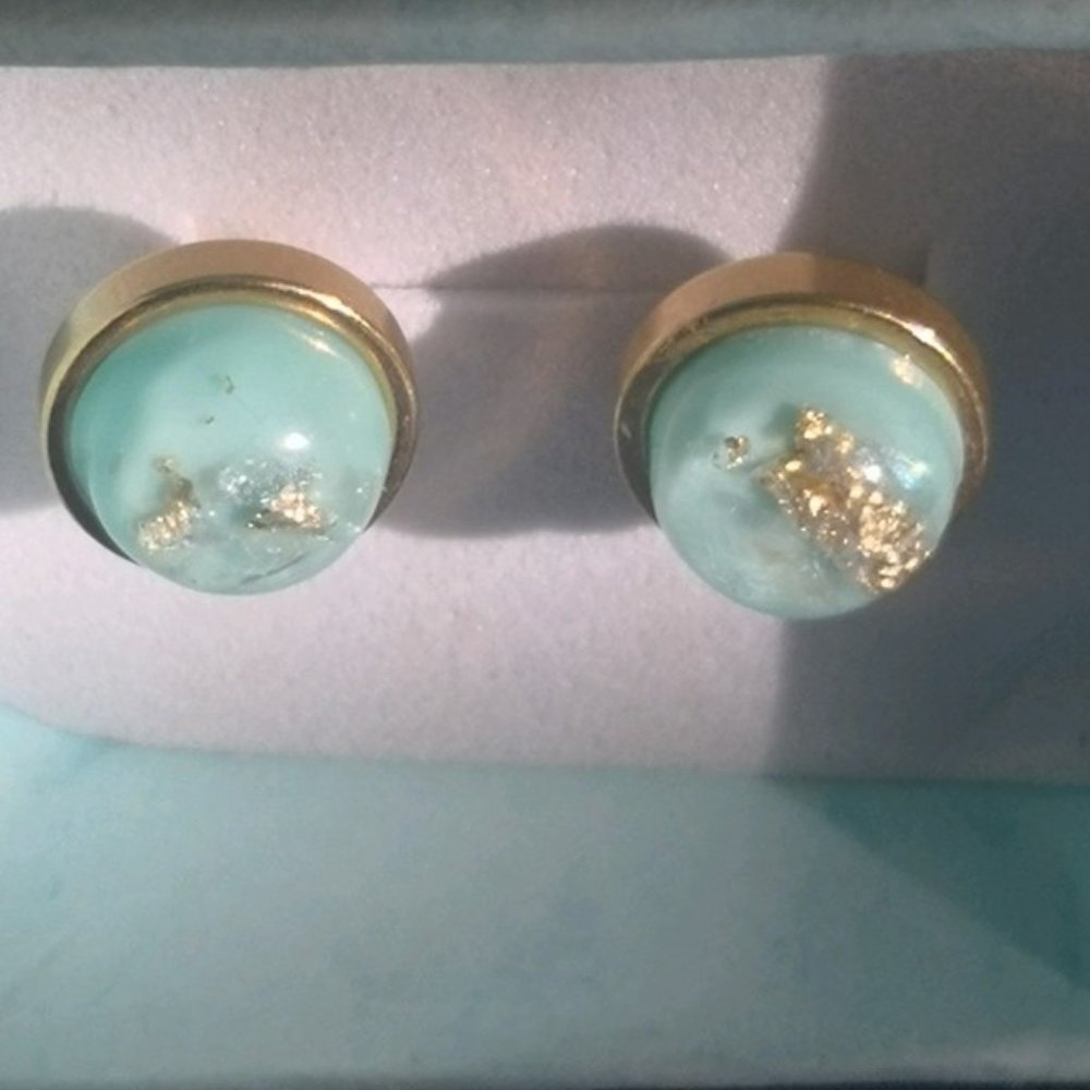 new!  . earrings  SUNKISSED /gold tone.  gift